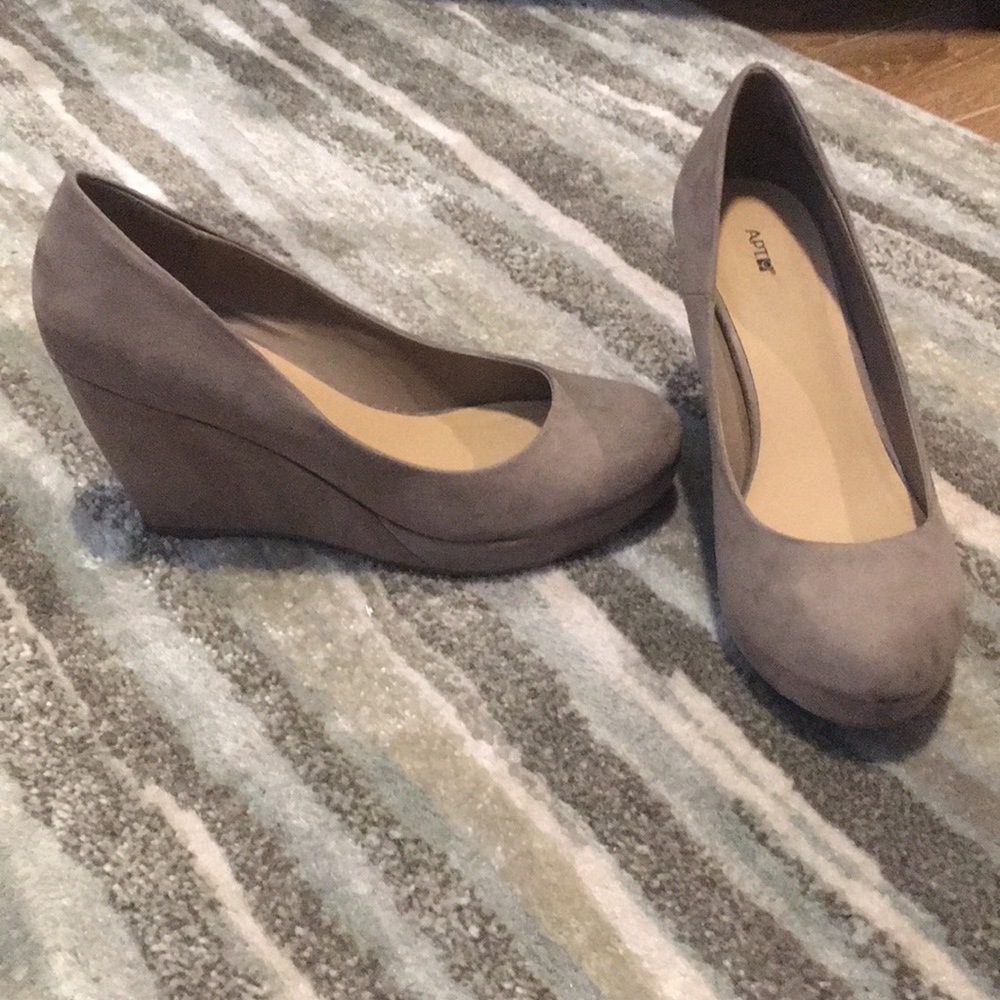 Women’s wedges